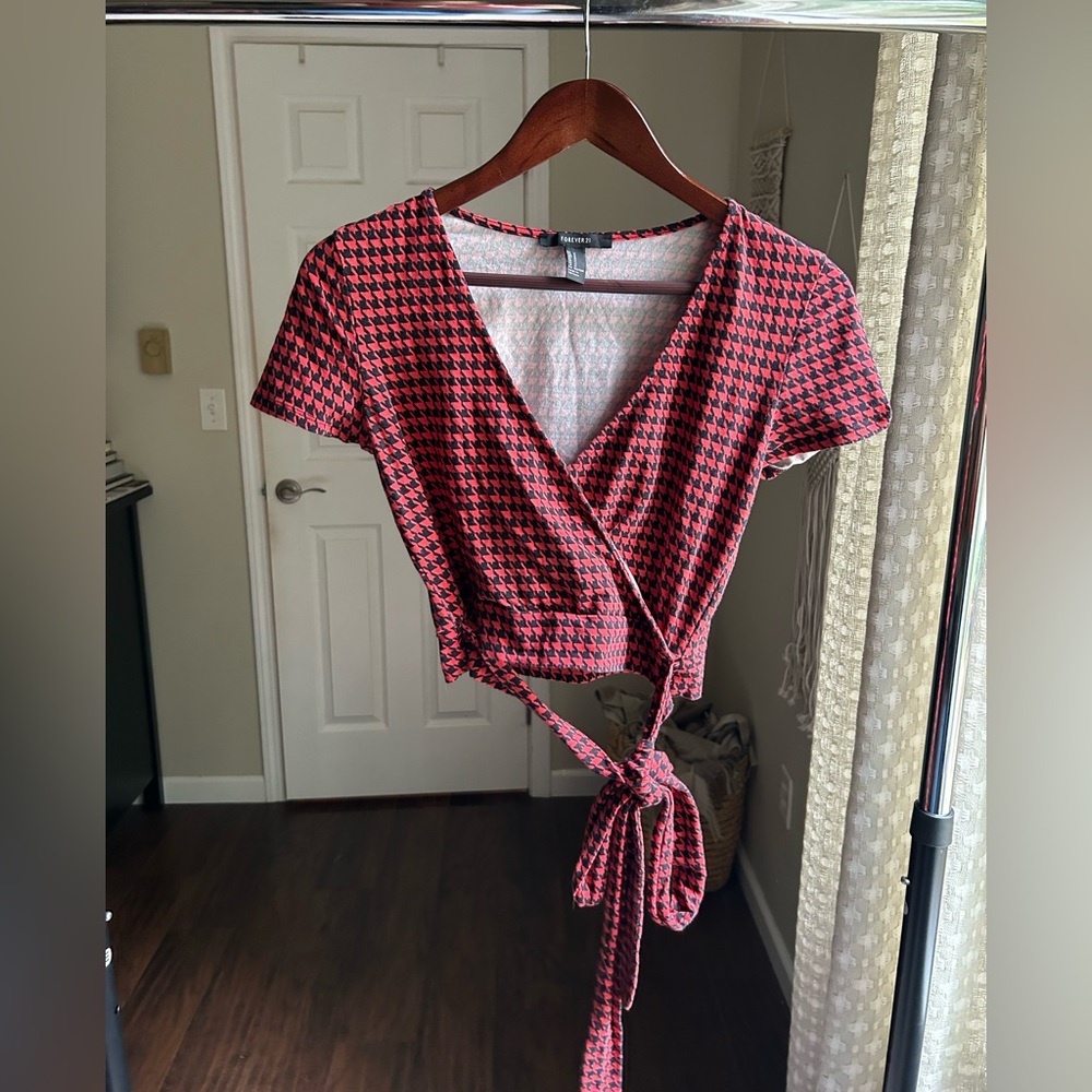 Lot of 2 Retro 90’s Style Crop Tops - Black and Red Houndstooth+Mesh with Velvet